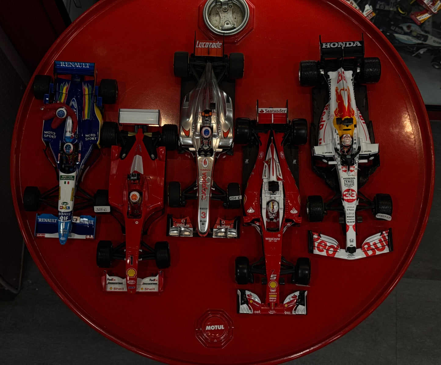 1/18 Miniature Model